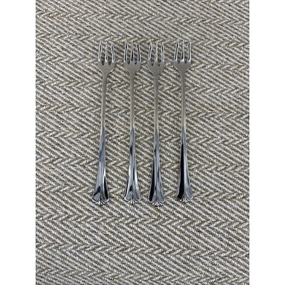 Oneida Stainless Steel Royal Flute SEAFOOD COCKTAIL FORKS SET OF 4